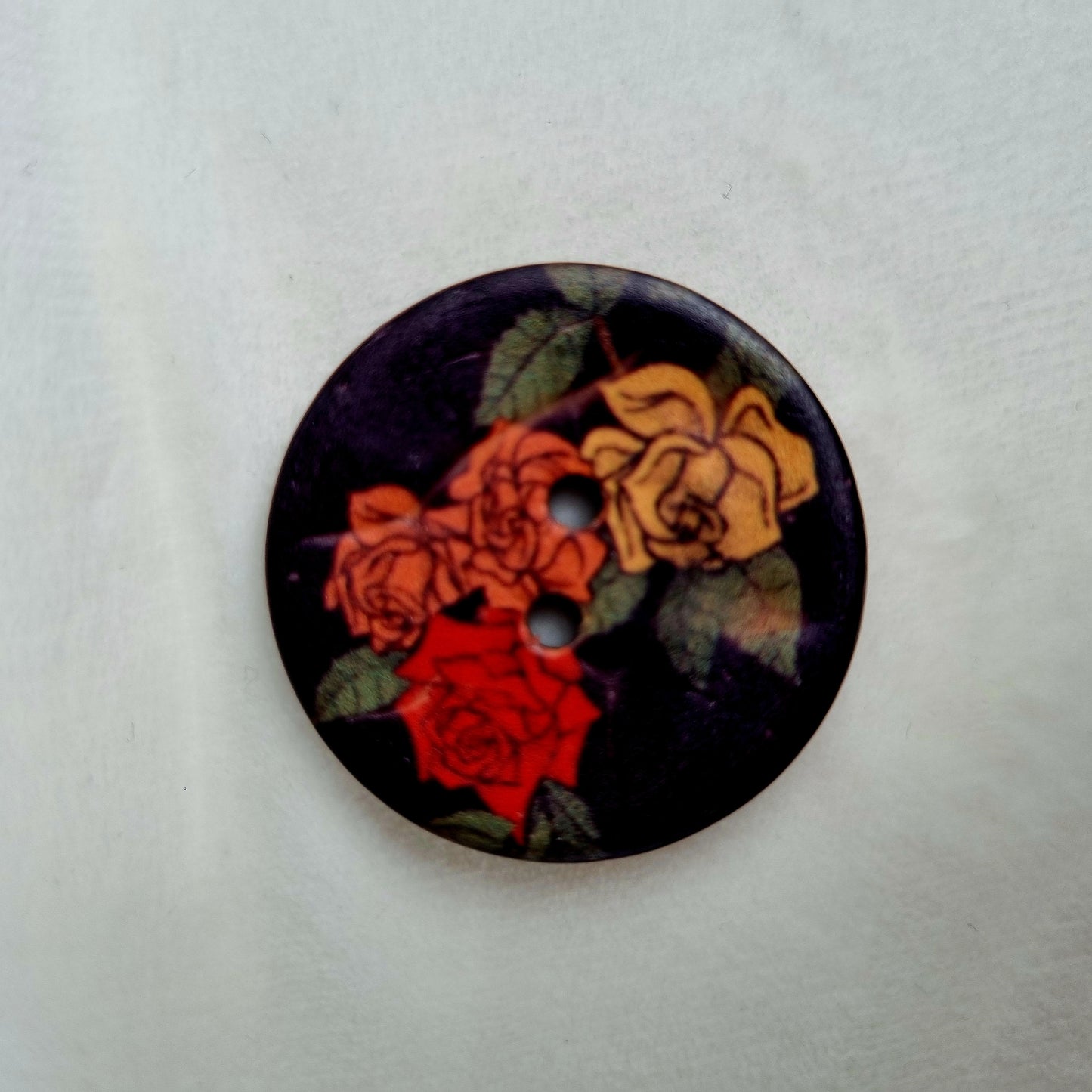Boutons en Coquille de Coco – Motif Roses Multicolores – 30 mm / 40 mm