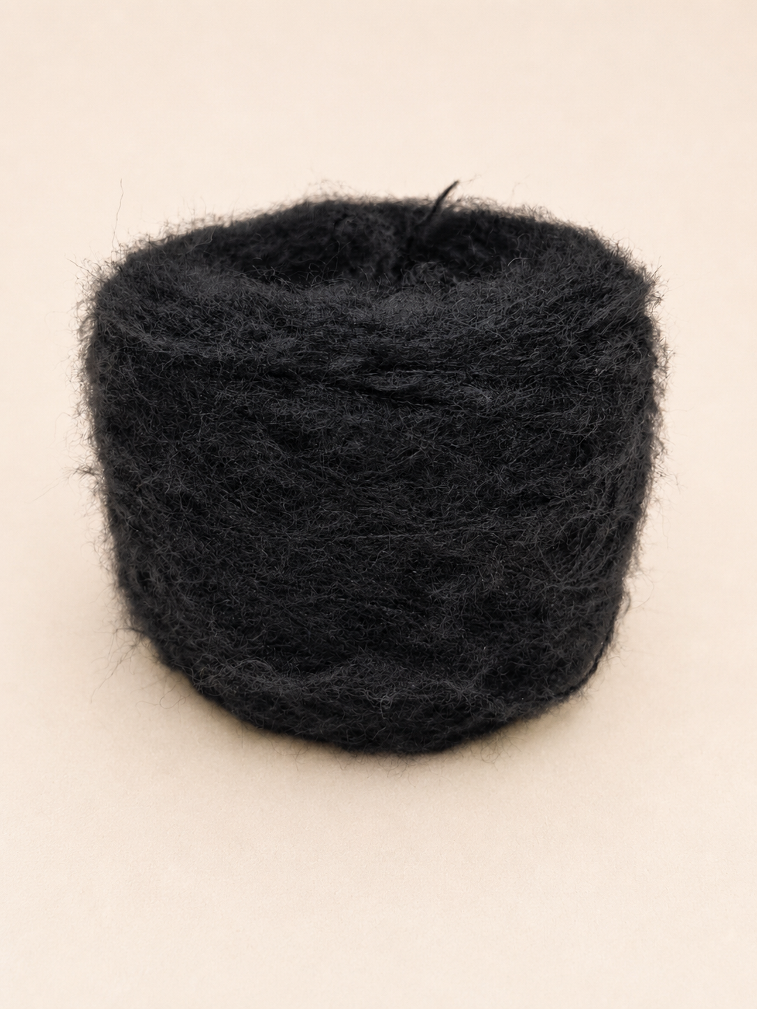 Fil Italien Macumba Elite – Mohair & Laine Mérinos – Doux et Duveteux – 50 g – Noir, Beige ou Marron
