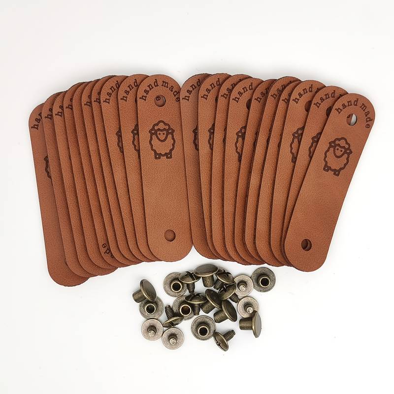 Étiquette "Handmade" en Imitation Cuir avec Motif Mouton – 1 Paire avec Vis