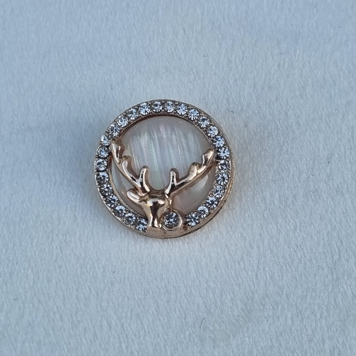 Boutons 18 mm en métal de luxe, motif cerf élégant, avec accents strass