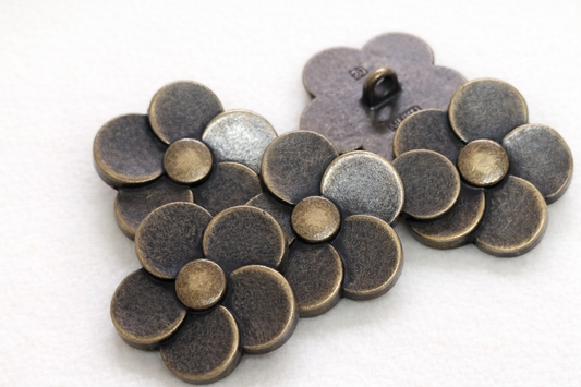 Boutons métal fleur vintage 18 mm – boutons décoratifs à pied bronze vieilli