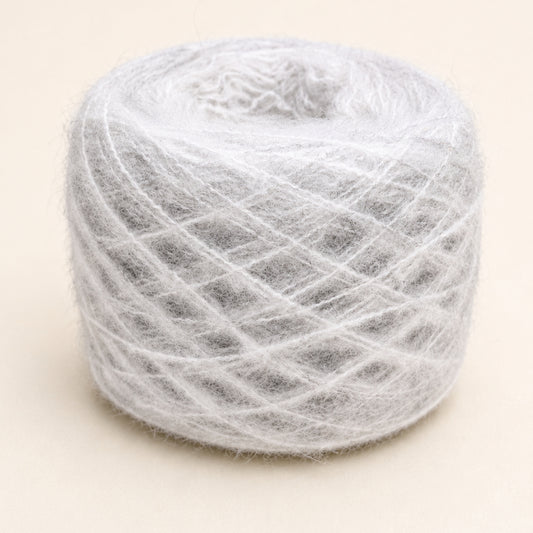 Fil alpaga Gris Perle doux et duveteux