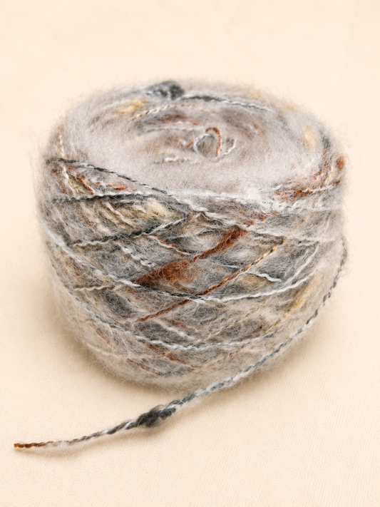 Fil Mohair & Alpaga Duveteux – Gris Perle Multicolore – 150 m / 50 g